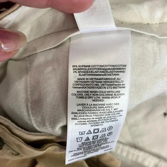 Brooks Brothers • Supima Cotton Flat Front Shorts - Picture 8 of 10